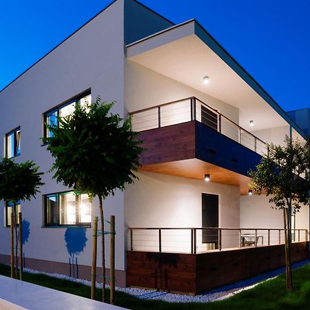 Lena Luxury Apartments 扎达尔 外观 照片