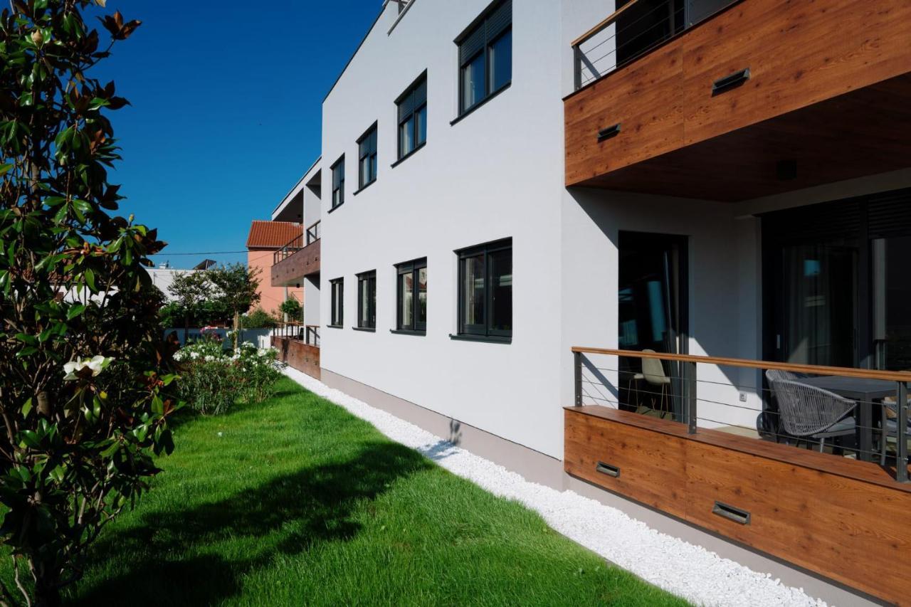 Lena Luxury Apartments 扎达尔 外观 照片