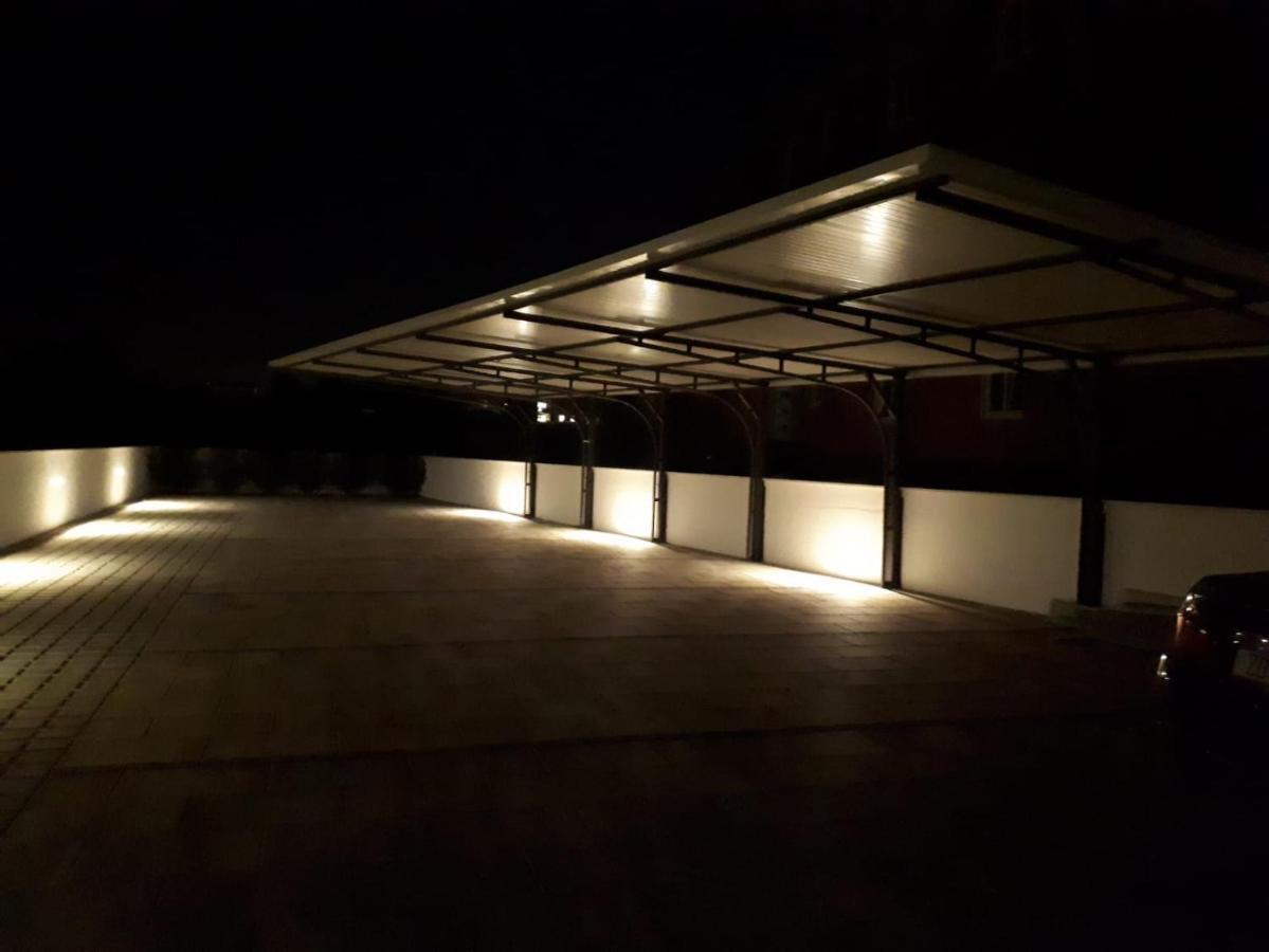 Lena Luxury Apartments 扎达尔 外观 照片