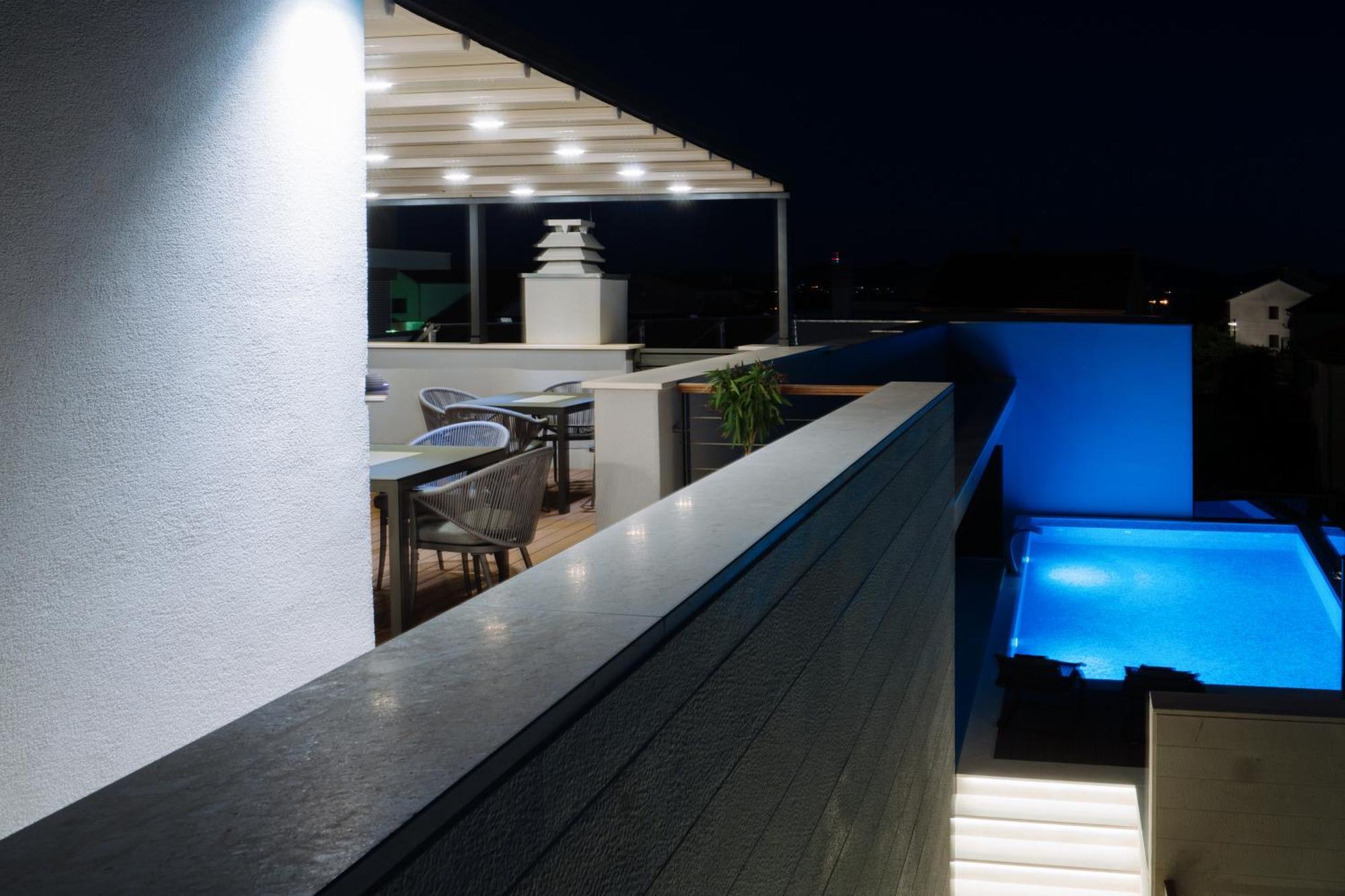 Lena Luxury Apartments 扎达尔 外观 照片