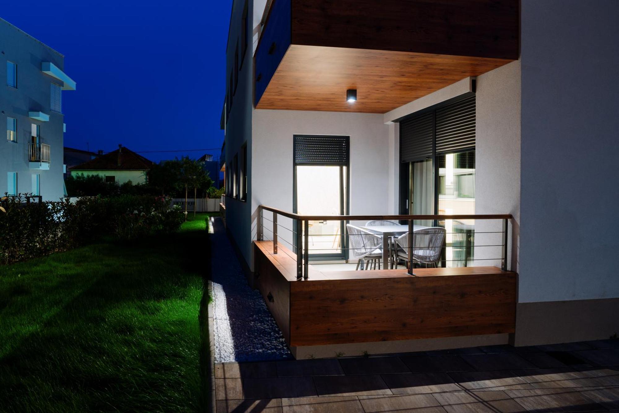 Lena Luxury Apartments 扎达尔 外观 照片