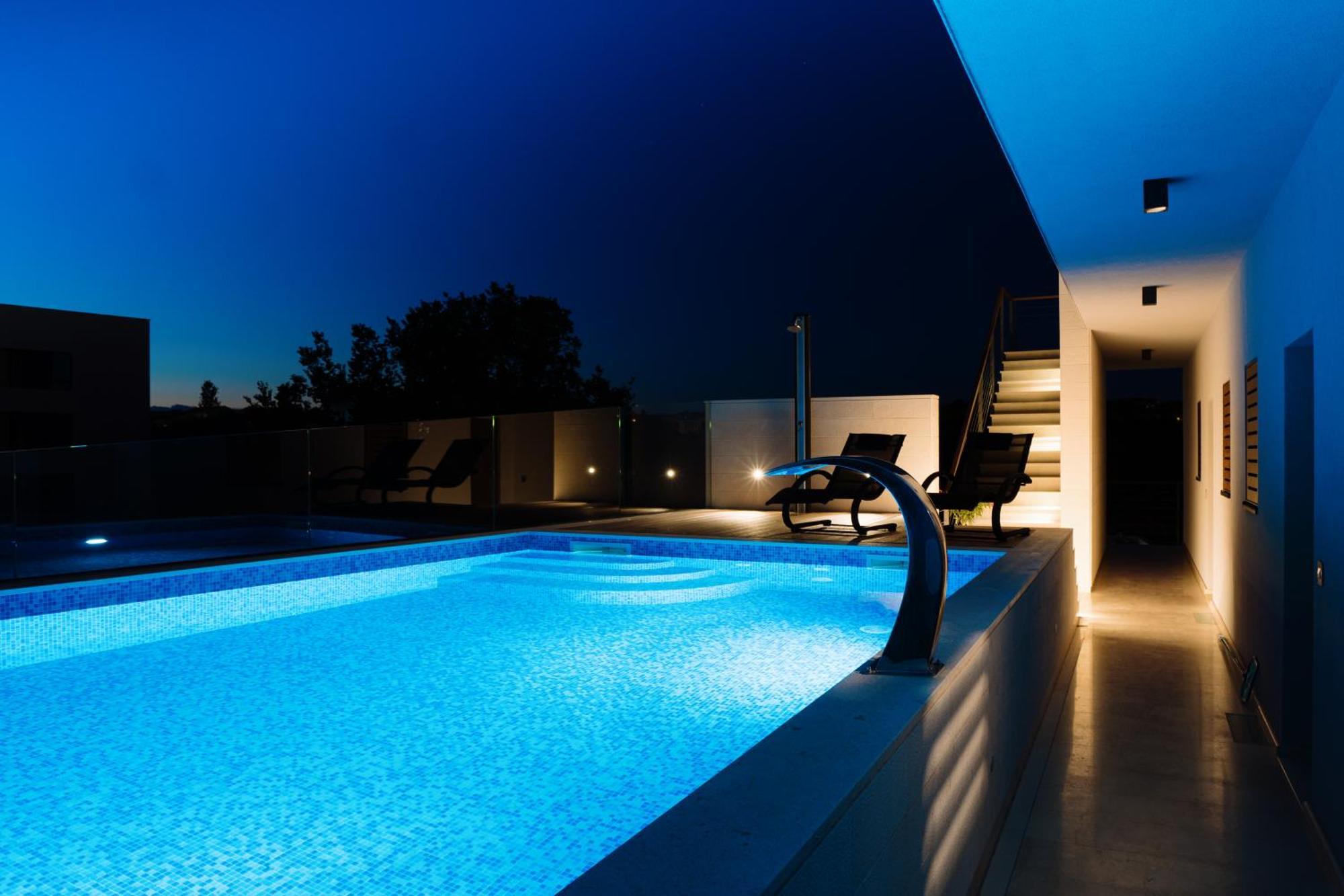Lena Luxury Apartments 扎达尔 外观 照片