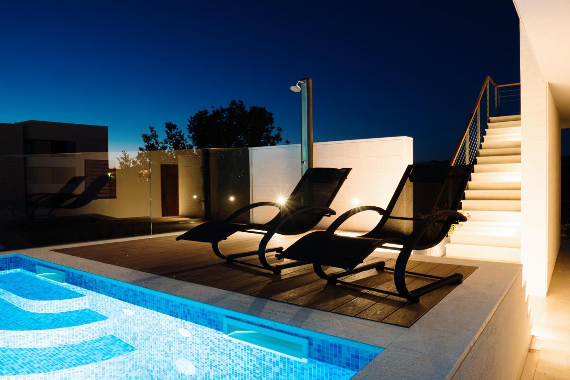Lena Luxury Apartments 扎达尔 外观 照片